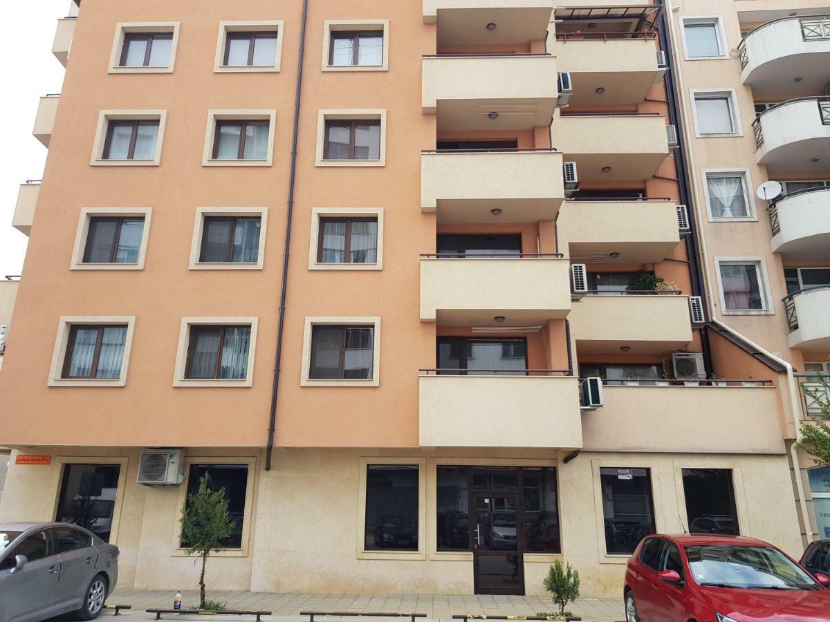 Хепи Апартмънтс Plovdiv Exteriér fotografie